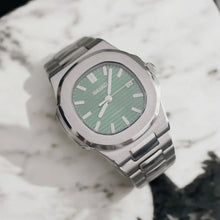 Seiko Mod Nautilus "Green Emerald"