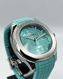 Seiko Mod Aquanaut "Tiffany Blue"